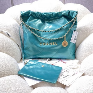 Chanel Handbags 964